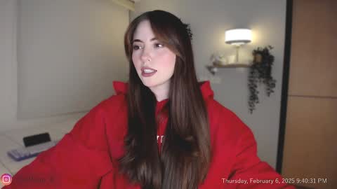   online show from 02/07/25, 02:40