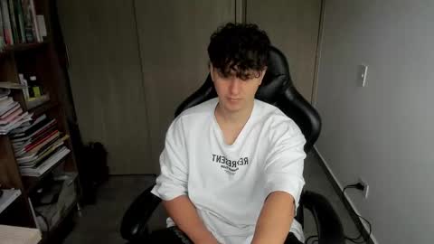 wolker_allan online show from 02/18/26, 01:51