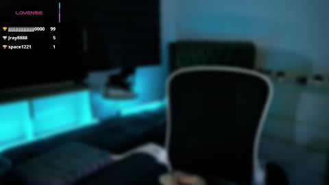 Julia online show from 09/28/25, 06:19