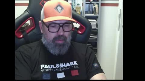 Snapshot of womenizzeer chatting on 12/17/25, 11:00 Adam online show from 12/17/25, 11:00