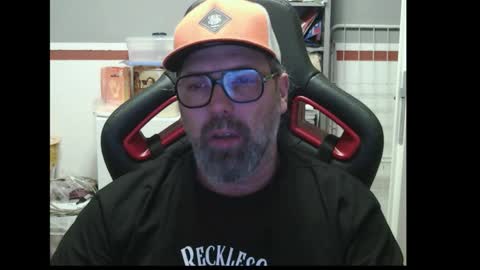 Snapshot of womenizzeer chatting on 01/06/26, 11:51 Adam online show from 01/06/26, 11:51