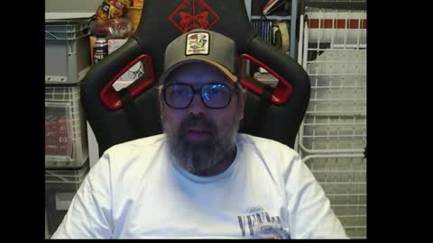 Snapshot of womenizzeer chatting on 02/18/26, 01:12 Adam online show from 02/18/26, 01:12