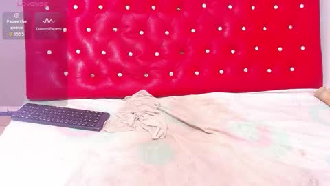   online show from 10/26/25, 03:07