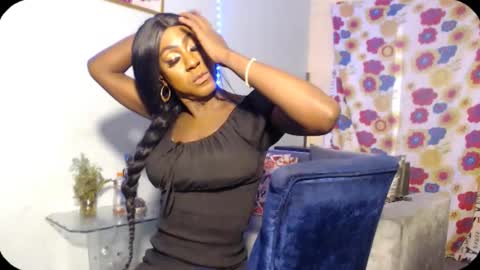 SHENIEL RODRIGUEZ online show from 12/04/24, 06:55