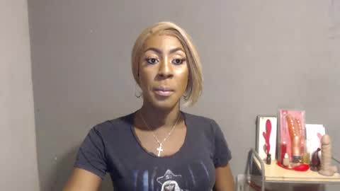 SHENIEL RODRIGUEZ online show from 03/19/26, 02:37