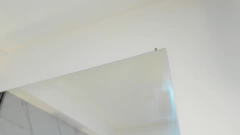 wonderkloe_ online show from 02/15/26, 01:24