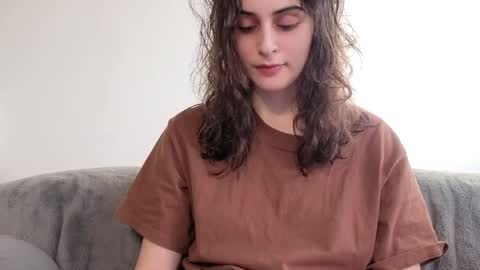 Stia online show from 03/18/26, 01:47