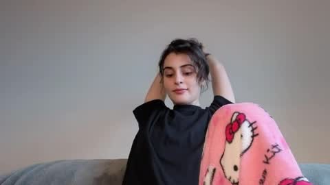 Stia online show from 03/29/26, 02:17