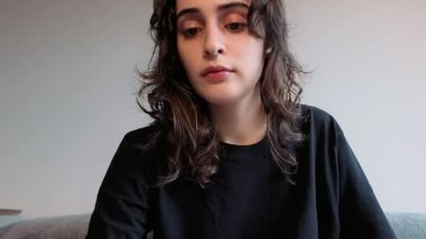 Stia online show from 03/31/26, 05:19