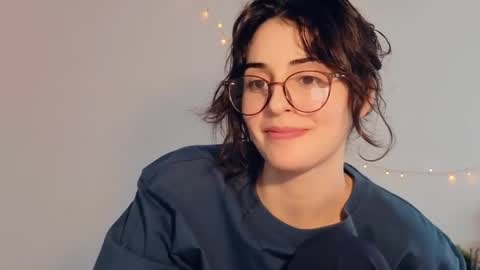 Stia online show from 04/14/26, 04:35