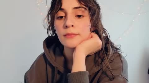 Stia online show from 04/16/26, 03:13