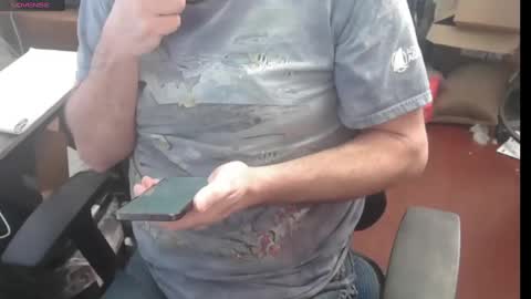 woodworker6473 online show from 01/29/25, 02:10