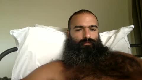 woof_wolf37 online show from 10/04/25, 03:43