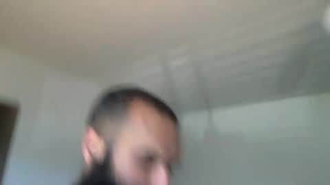 woof_wolf37 online show from 04/04/26, 07:44