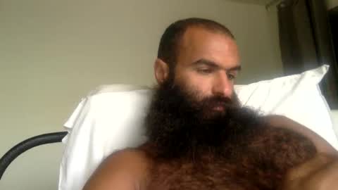 woof_wolf37 online show from 05/15/26, 03:52