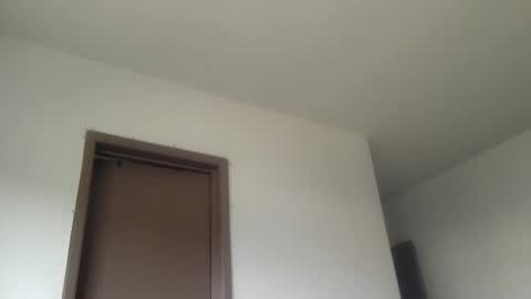 woof_wolf37 online show from 06/05/26, 03:51