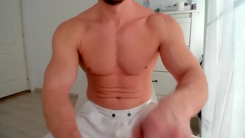 Snapshot of woolfiie chatting on 02/20/25, 08:39 Wolfie online show from 02/20/25, 08:39