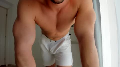 Snapshot of woolfiie chatting on 03/08/25, 11:48 Wolfie online show from 03/08/25, 11:48