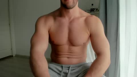 Snapshot of woolfiie chatting on 03/11/25, 09:56 Wolfie online show from 03/11/25, 09:56