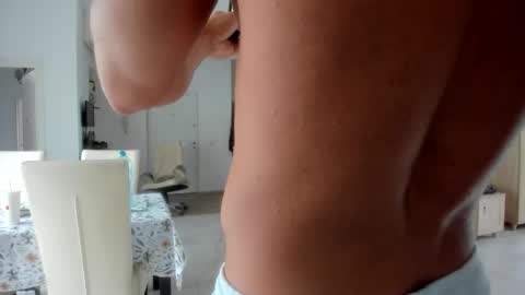 Snapshot of woolfiie chatting on 10/02/25, 09:05 Wolfie online show from 10/02/25, 09:05