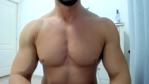 Snapshot of woolfiie chatting on 11/11/25, 09:26 Wolfie online show from 11/11/25, 09:26