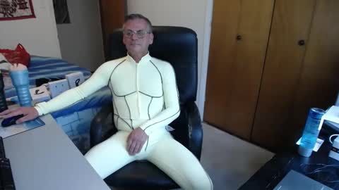 Large one  online show from 09/14/25, 12:04