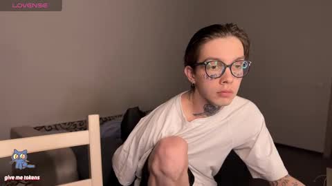 Arnika and Simon online show from 02/22/25, 09:59