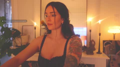 Brielle online show from 12/24/24, 12:44