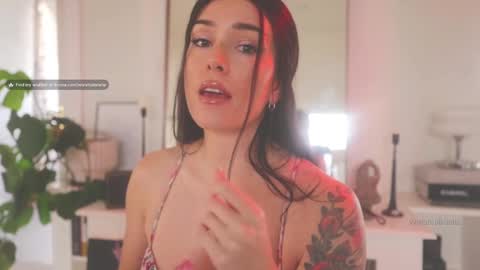 Brielle online show from 01/04/25, 10:34