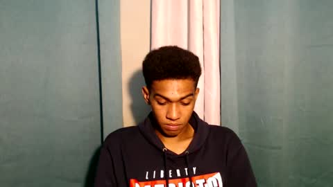 Snapshot of worshipmycockxxx chatting on 01/21/25, 01:50 Josh This is my new account now online show from 01/21/25, 01:50