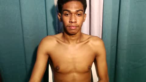 Snapshot of worshipmycockxxx chatting on 02/15/25, 10:31 Josh This is my new account now online show from 02/15/25, 10:31