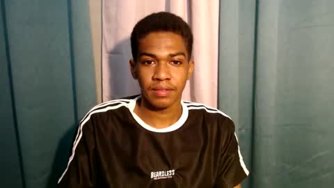 Snapshot of worshipmycockxxx chatting on 03/07/25, 04:24 Josh This is my new account now online show from 03/07/25, 04:24