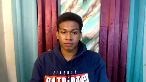 Snapshot of worshipmycockxxx chatting on 09/21/25, 03:35 Josh This is my new account now online show from 09/21/25, 03:35