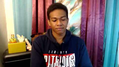 Snapshot of worshipmycockxxx chatting on 11/21/25, 07:45 Josh This is my new account now online show from 11/21/25, 07:45