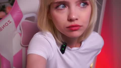 wow_angel online show from 05/16/26, 05:37