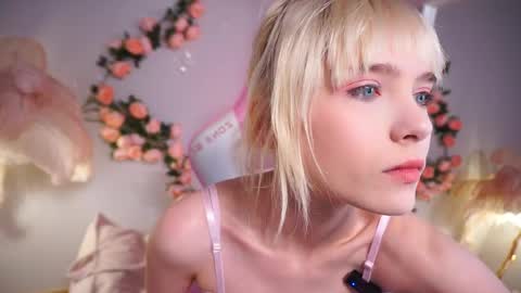 wow_angel online show from 05/22/26, 05:36