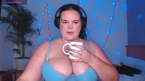 Kaitlyn xx online show from 10/14/25, 11:11