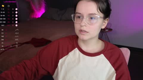 Snapshot of wow_luvng chatting on 12/05/24, 03:06 Rebecy online show from 12/05/24, 03:06