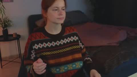 Snapshot of wow_luvng chatting on 09/14/25, 01:43 Rebecy online show from 09/14/25, 01:43