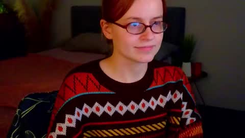 Rebecy online show from 10/03/25, 01:52