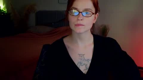 Snapshot of wow_luvng chatting on 10/30/25, 02:18 Rebecy online show from 10/30/25, 02:18