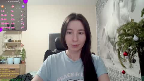 Snapshot of wow_porno_ chatting on 12/28/24, 12:35 Anna online show from 12/28/24, 12:35