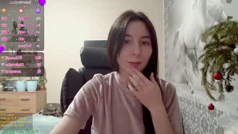 Snapshot of wow_porno_ chatting on 12/31/24, 07:51 Anna online show from 12/31/24, 07:51