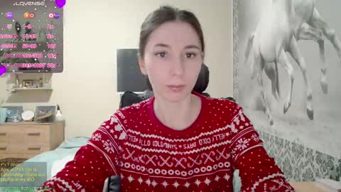 Snapshot of wow_porno_ chatting on 01/20/25, 12:07 Anna online show from 01/20/25, 12:07