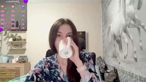 Snapshot of wow_porno_ chatting on 01/30/25, 12:06 Anna online show from 01/30/25, 12:06