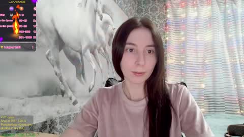 Snapshot of wow_porno_ chatting on 02/19/25, 02:34 Anna online show from 02/19/25, 02:34