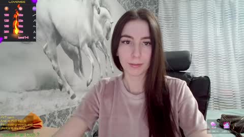 Snapshot of wow_porno_ chatting on 02/22/25, 02:41 Anna online show from 02/22/25, 02:41