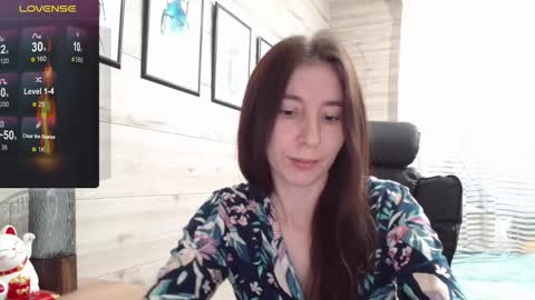 Snapshot of wow_porno_ chatting on 09/09/25, 10:04 Anna online show from 09/09/25, 10:04