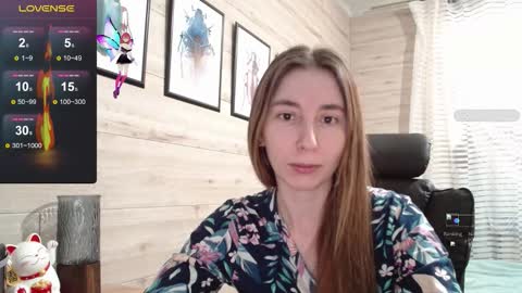 Snapshot of wow_porno_ chatting on 10/26/25, 10:21 Anna online show from 10/26/25, 10:21