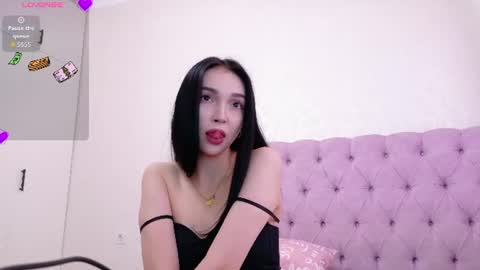 wowitszizu online show from 06/29/26, 01:00